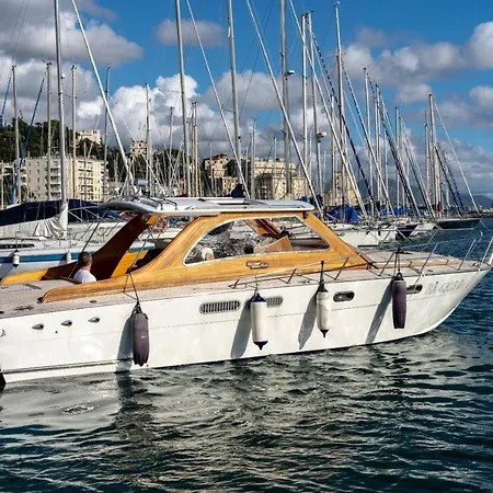 Bed & Boat ספינת מלון Ossuccio